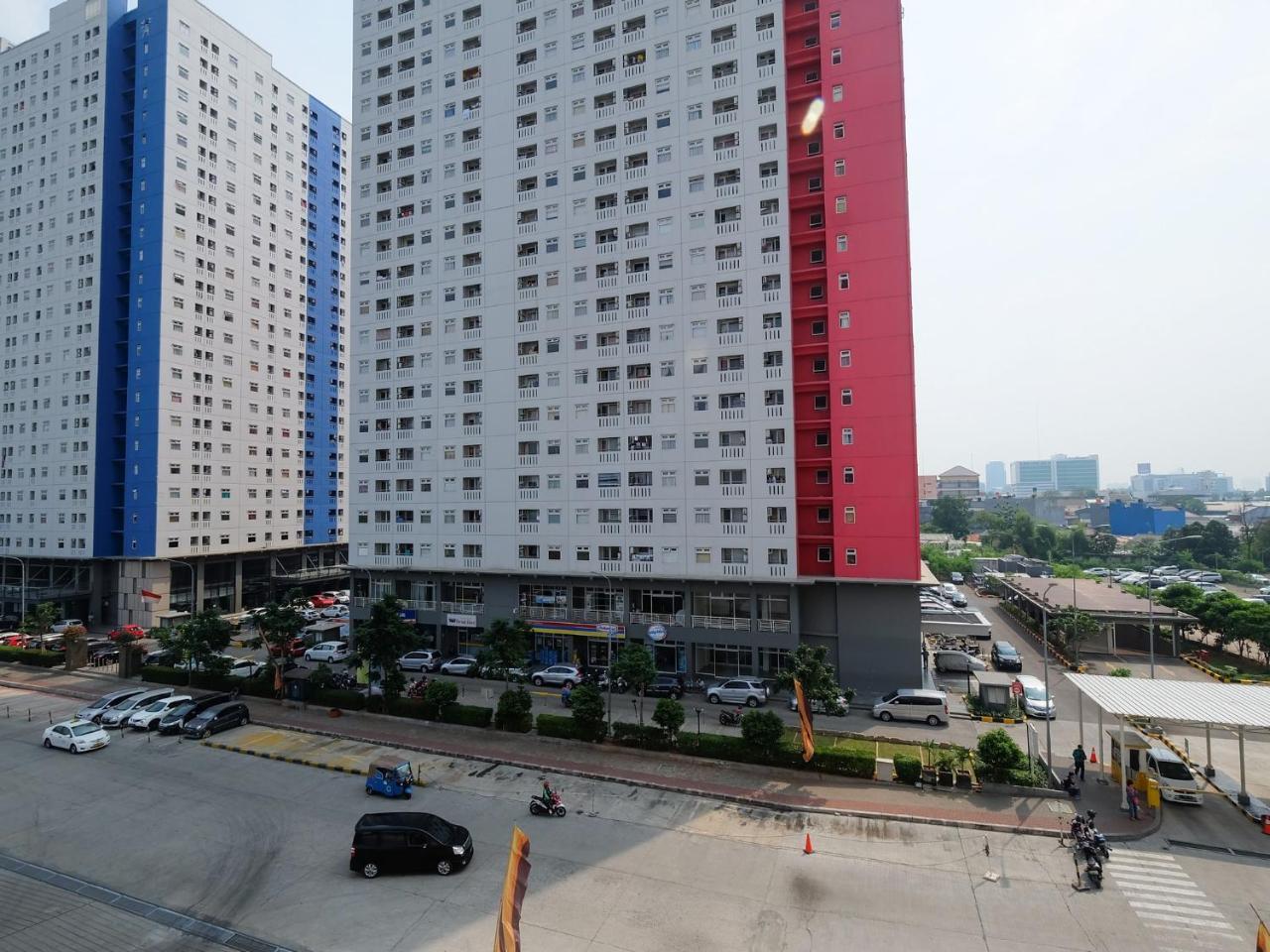 Modern Studio At Green Pramuka City Apartment Near To Shopping Center By Travelio Jakarta Eksteriør bilde